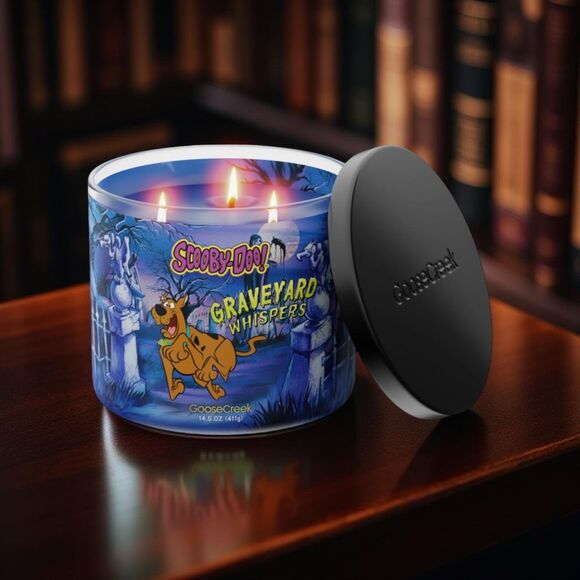 NEW Graveyard Whispers 3-Wick Scooby-Doo Candle Unused Halloween - Picture 1 of 7